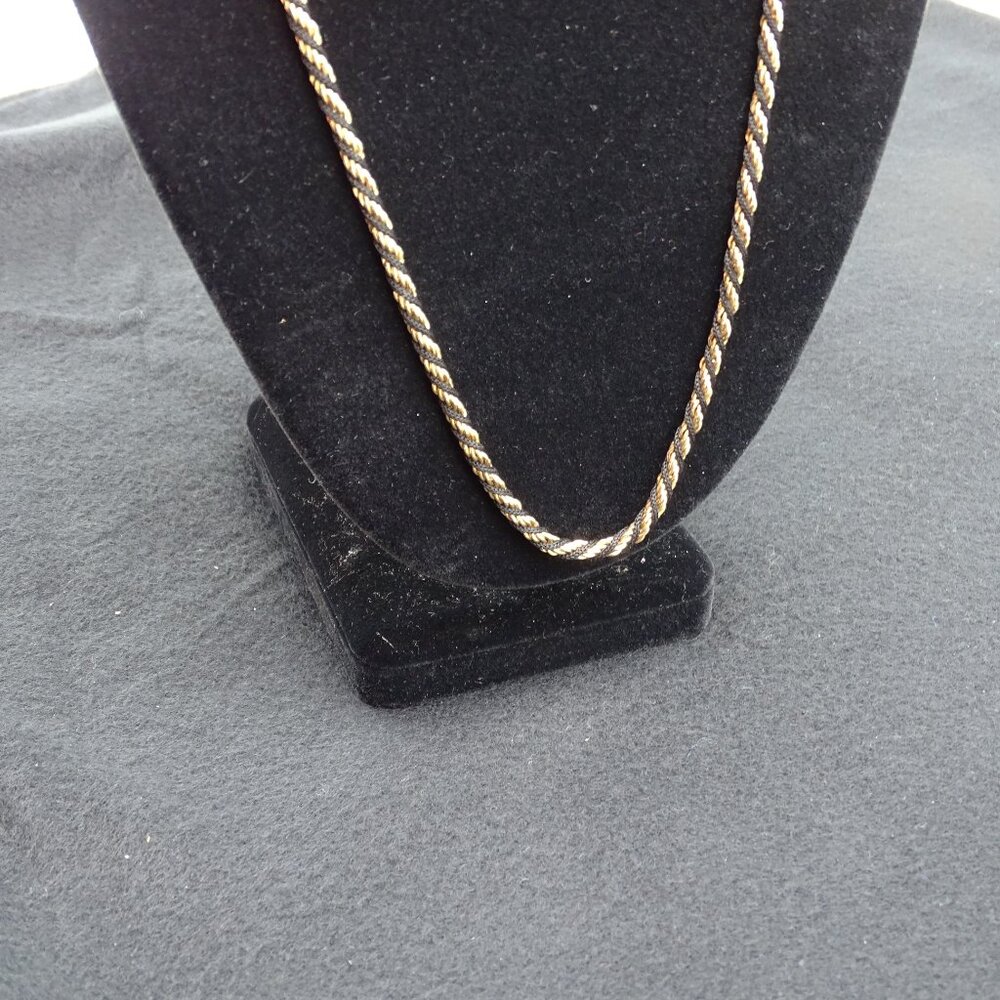 Vintage Trifari Black Cord and Gold Tone Rope Chain Necklace 24" - Picture 2 of 9